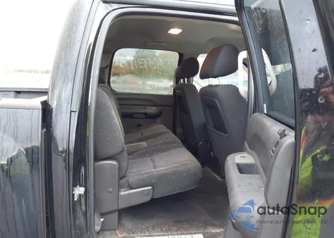 2011 Chevrolet Silverado 1500 Lt from USA, damaged, VIN 3GCPKSE3XBG180822